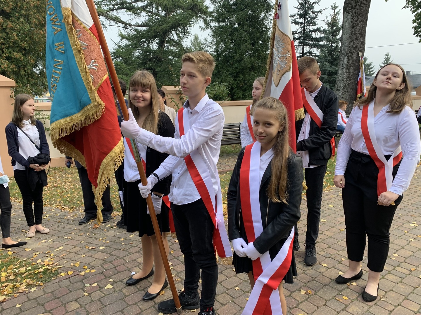Tutaj powinien być opis