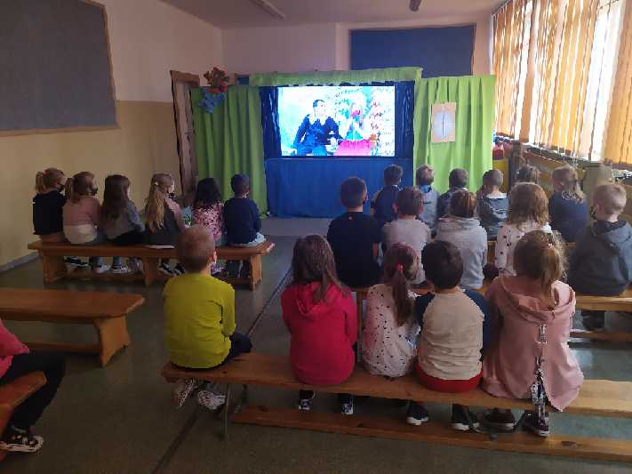 Tutaj powinien być opis obrazka