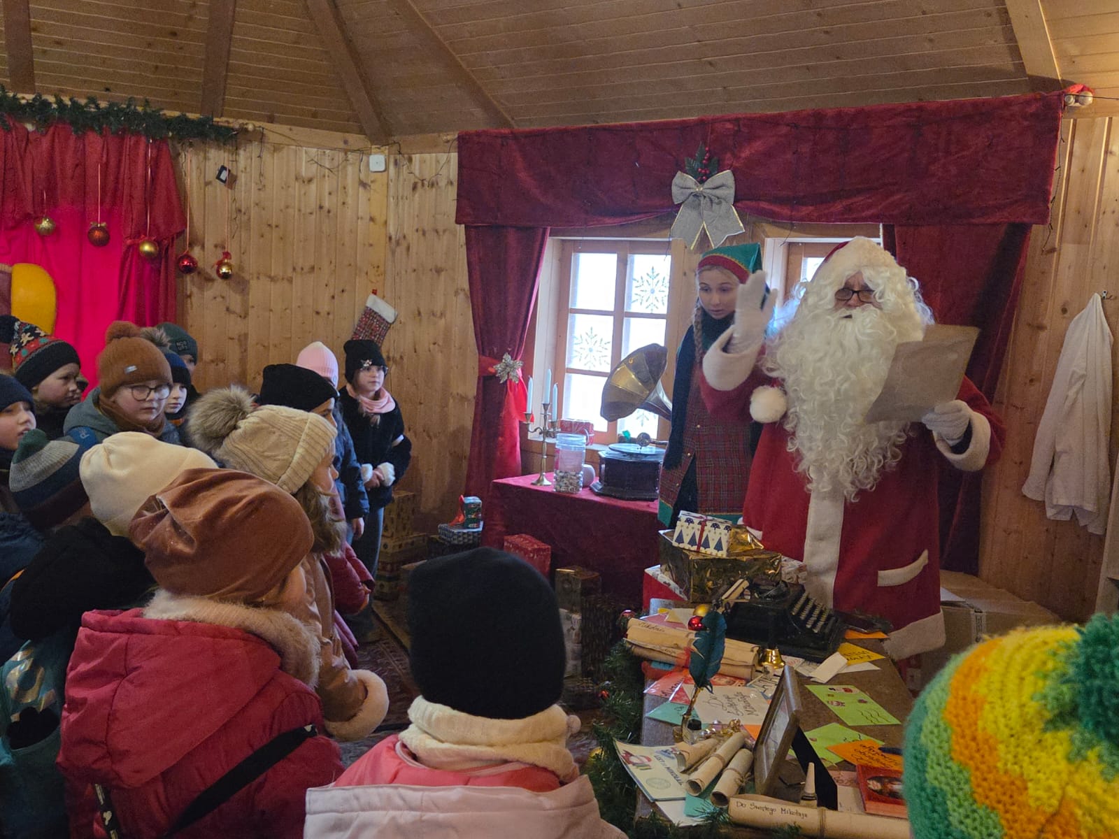 Tutaj powinien być opis obrazka