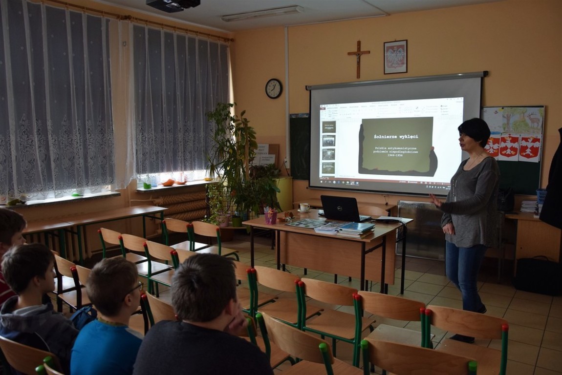 Tutaj powinien być opis