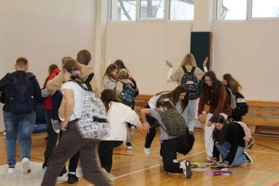 Spójrz w lustro! Odkryj to, co ważne, dostrzeż to, co ukryte!