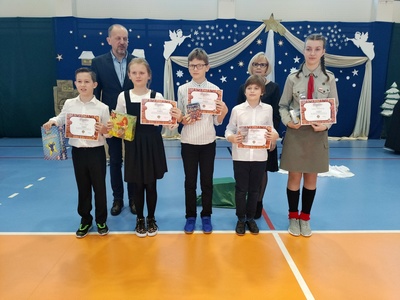 Finaliści turnieju Quixo w klasach 4-6