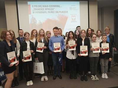 „O Polskę biało-czerwoną…   Żołnierze Wyklęci w fotografii, filmie i na plakacie”