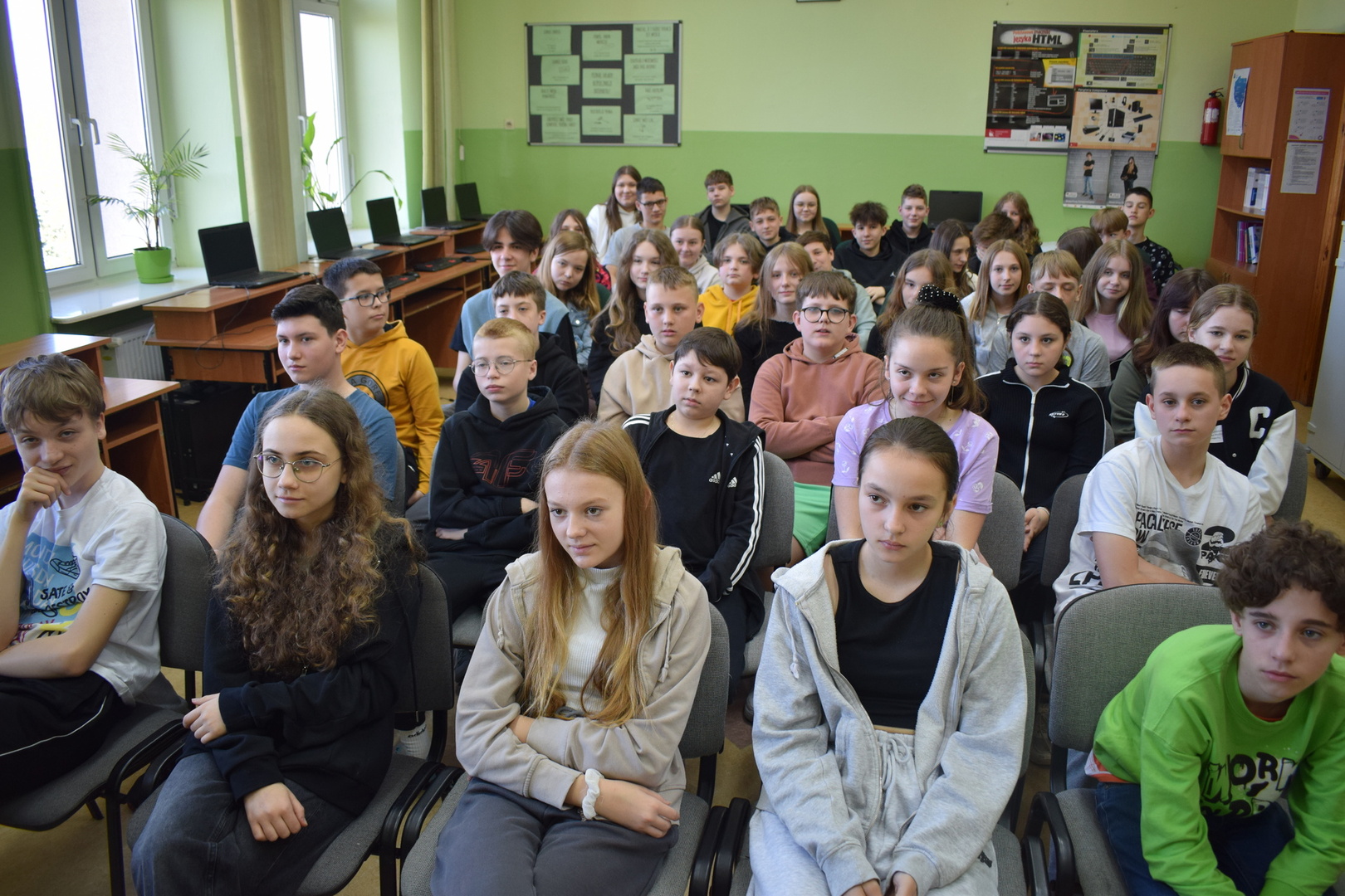 Bezpieczni w sieci