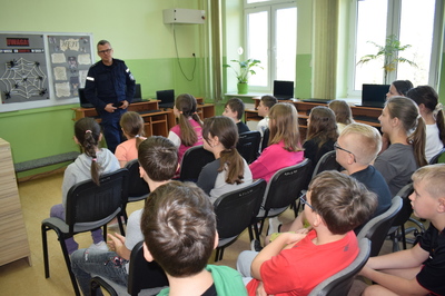 Szybuj bezpiecznie w internetowej chmurze