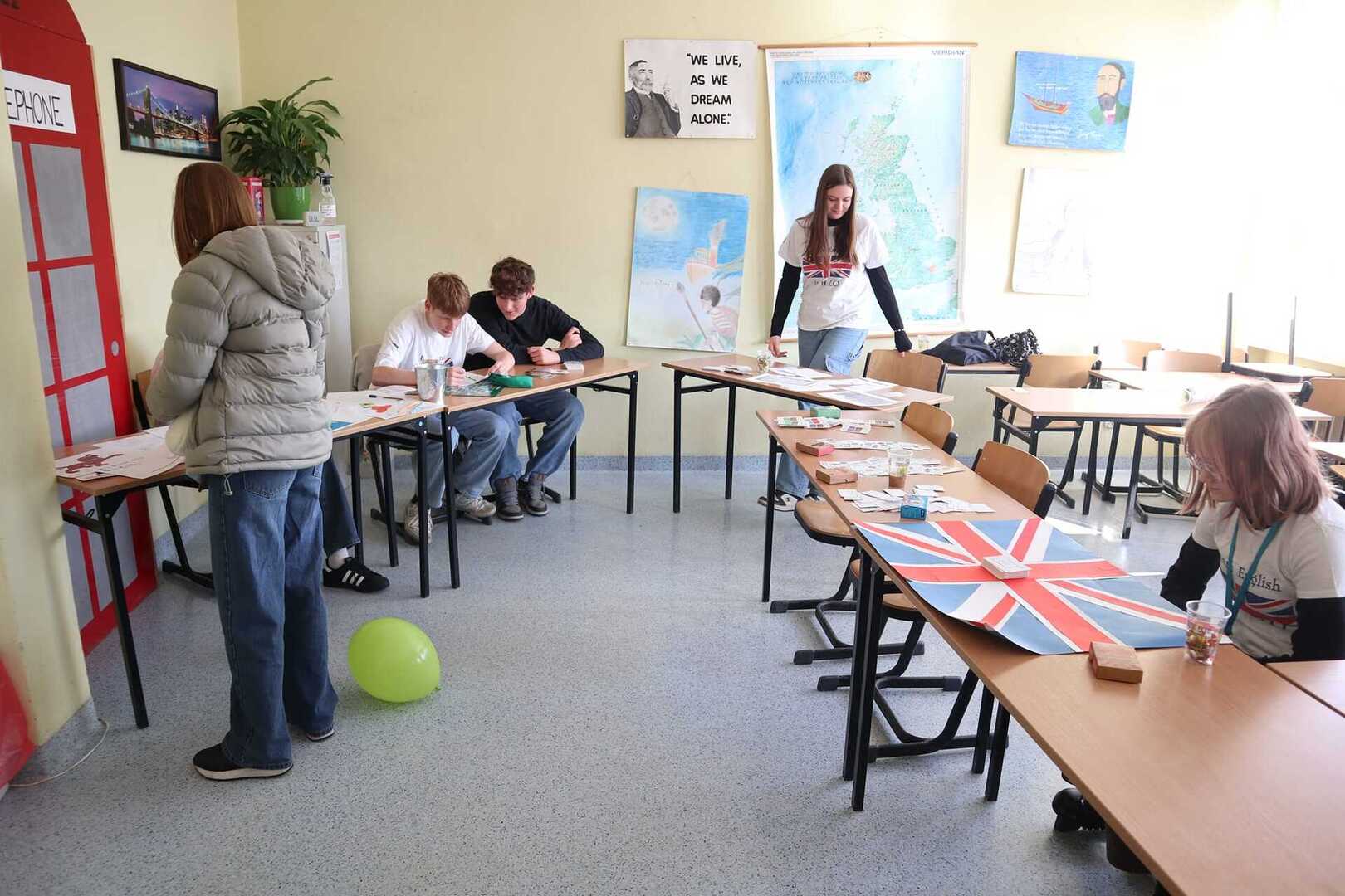 428711899_1163420555066450_4973163380409964968_n.jpg [2048x1365]