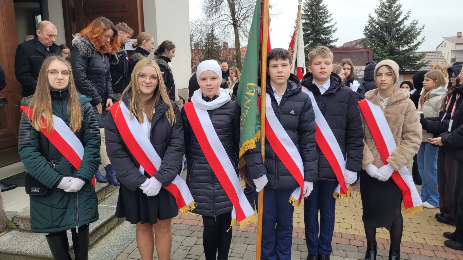 Tutaj powinien być opis