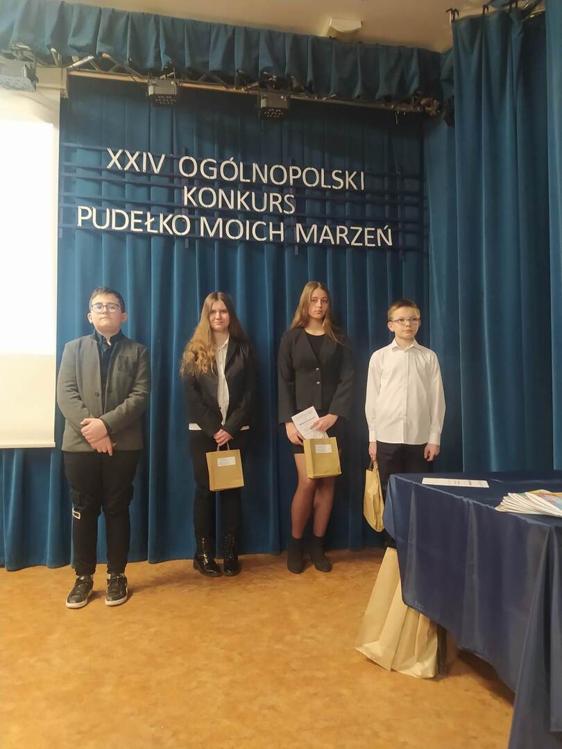 Tutaj powinien być opis