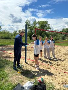  I MIEJSCE w miejsko - gminnych zawodach w piłkę plażową 2024/2025