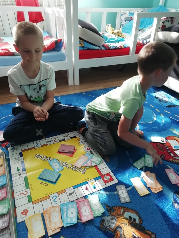 Tutaj powinien być opis