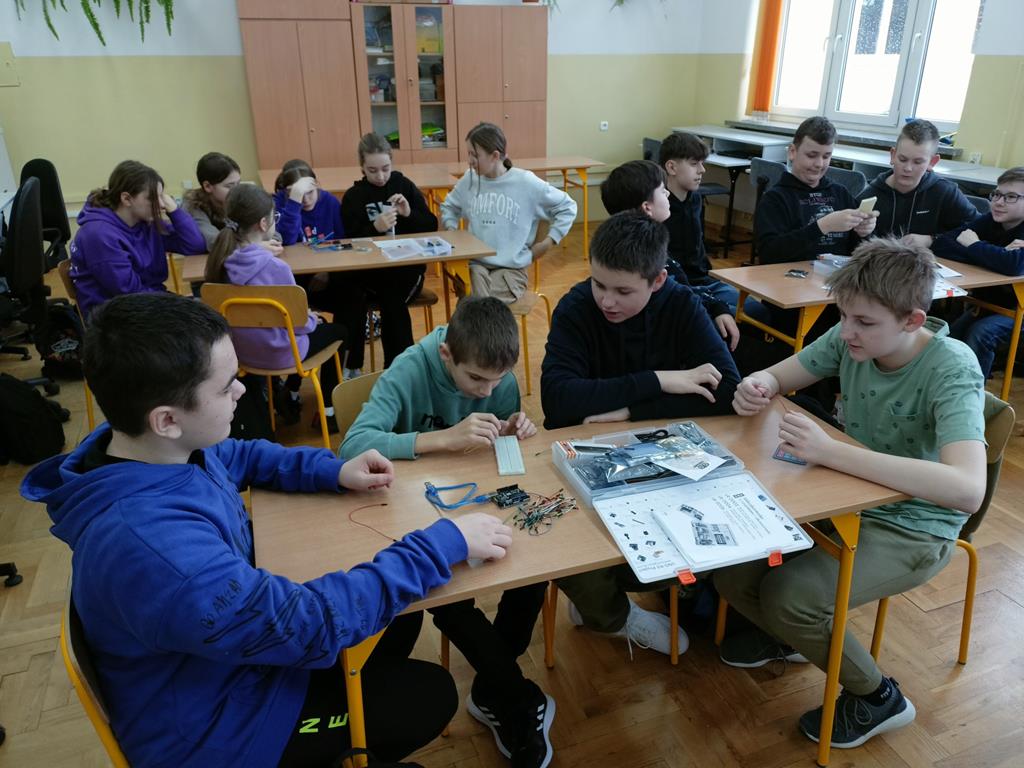 Tutaj powinien być opis