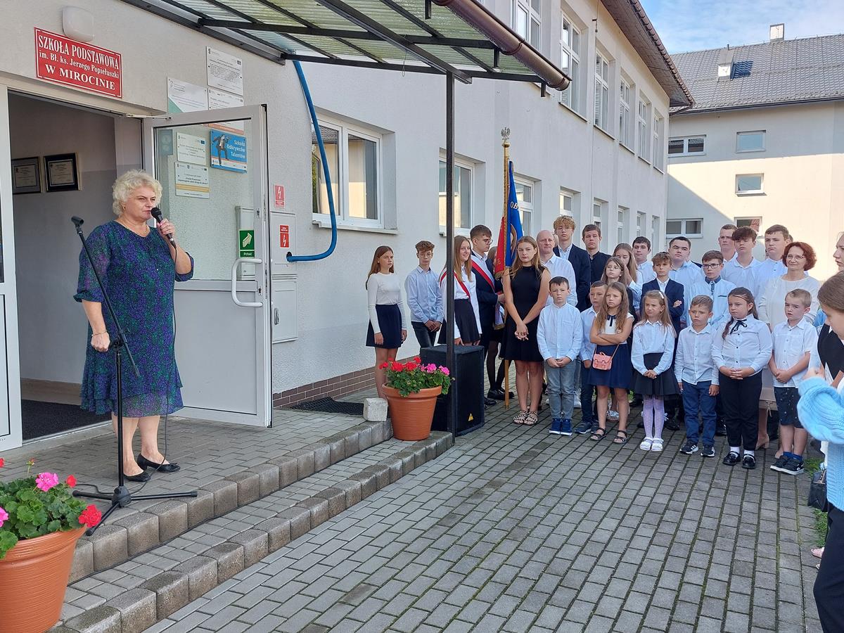 Tutaj powinien być opis
