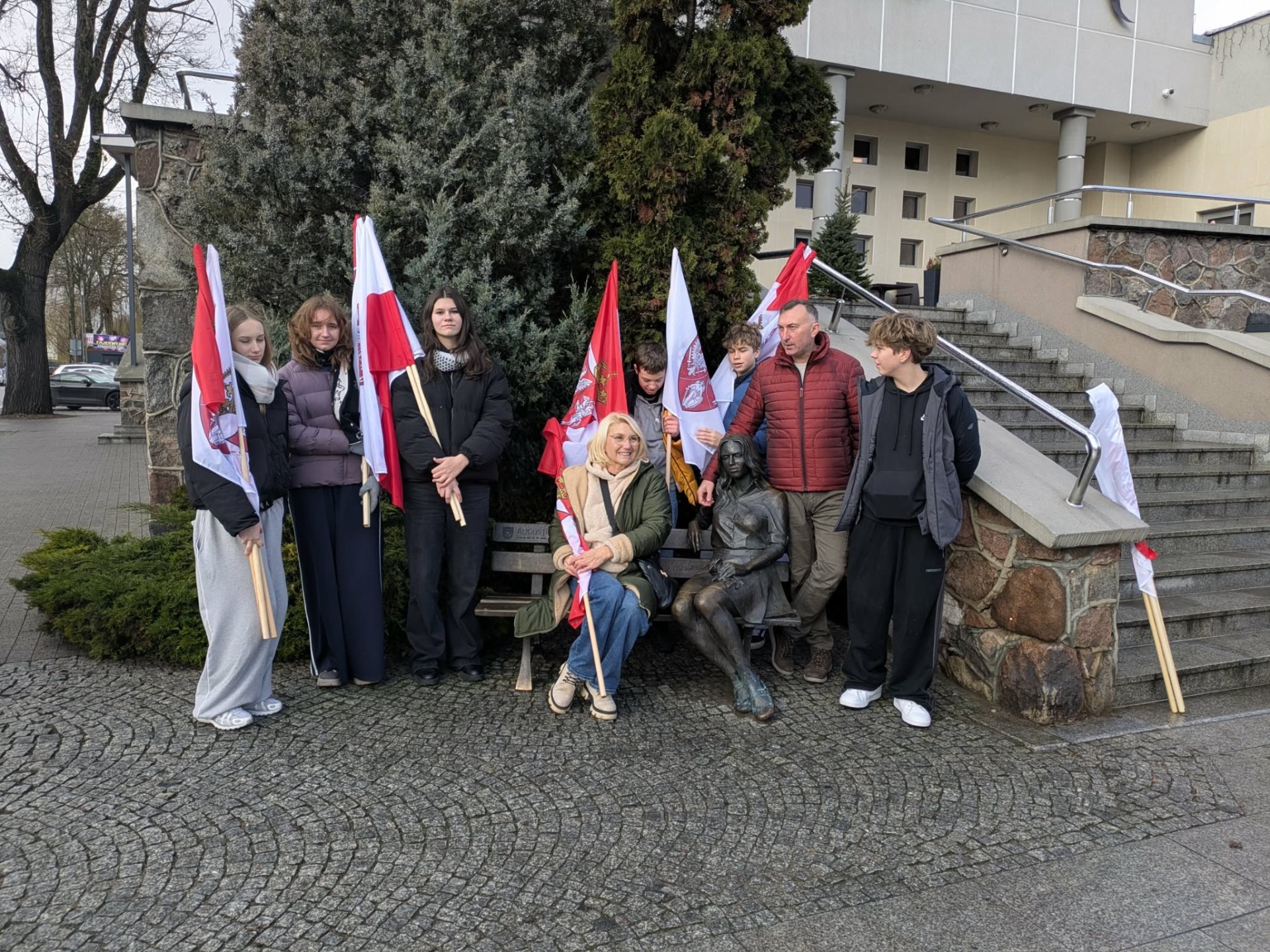 Tutaj powinien być opis