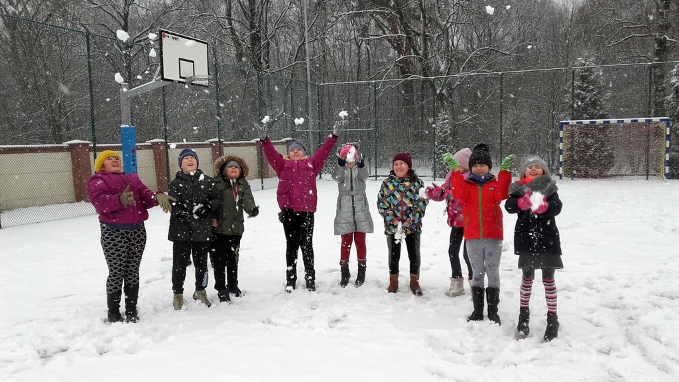 Tutaj powinien być opis obrazka