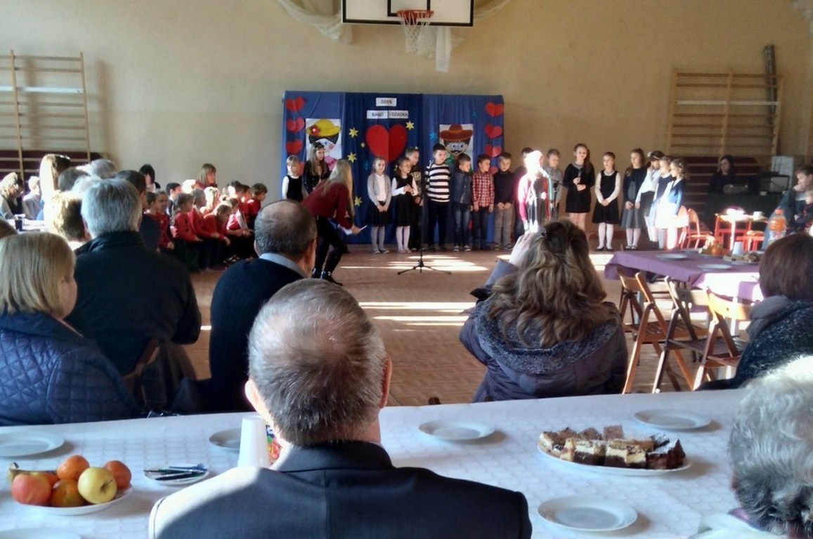 Tutaj powinien być opis obrazka