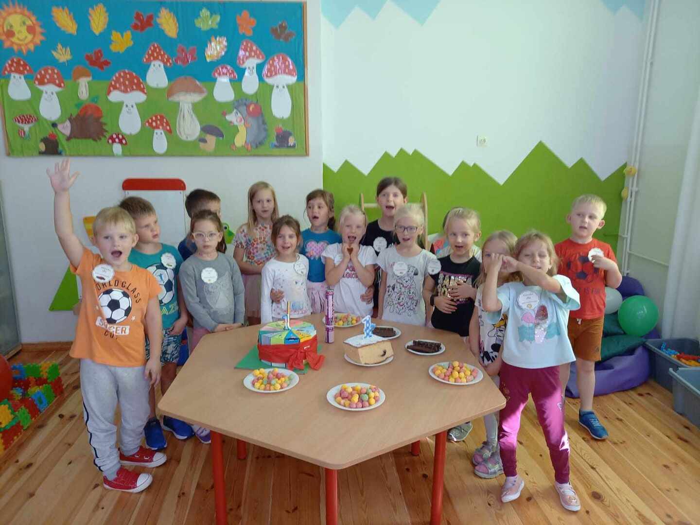 Tutaj powinien być opis obrazka