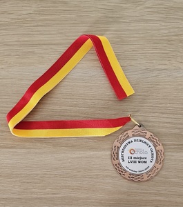 medal_za_iii_miejsce_w_pilke_nozna_dziewczat.jpg[small]