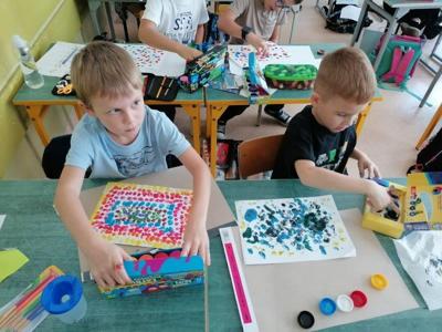 DZIEŃ KROPKI W 1A