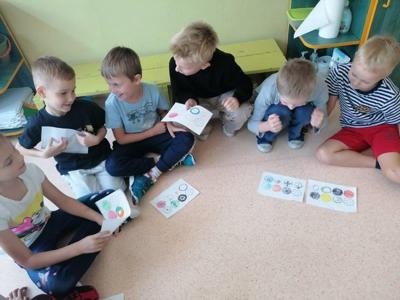 DZIEŃ KROPKI W 1A