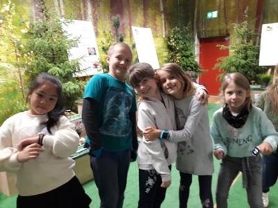 KLASA 2B NA WYSTAWIE GRZYBÓW