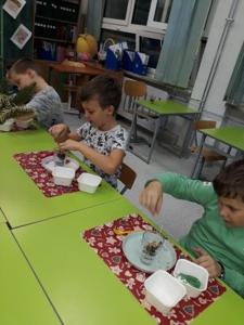 ŚWIĄTECZNE SPOTKANIE W KLASIE 2B