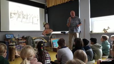 Pan Łukasz Wierzbicki opowiada o bohaterach swoich książek