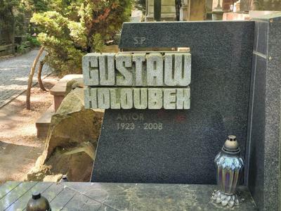Grób Holoubka