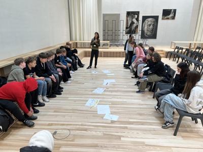 Klasa 7b w Muzeum Sztuki Nowoczesnej_6