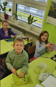 KLASA 1B I FASCYNUJĄCY PROCES PRODUKCJI BIOGAZU 