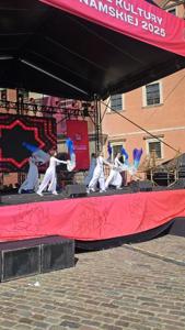 Festiwal Kultury Wietnamskiej, występ naszych uczennic.