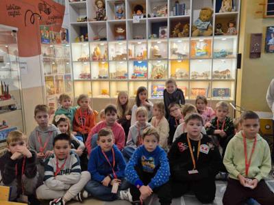 Zabawki podobne, jednak nie takie same jak nasze._11zon