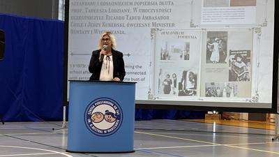 UROCZYSTOŚĆ 80. ROCZNICY UHONOROWANIA PATRONKI SZKOŁY GABRIELI MISTRAL NAGRODĄ NOBLA (26.11.2025)