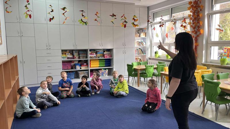 Dzieci z Przedszkola w SP 264 - świetlica  (9)