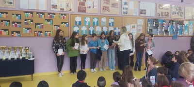 Wzorowi uczniowie z klasy 4 c