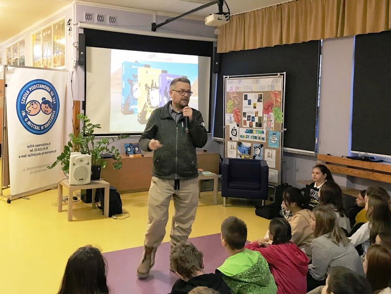 (4) Spotkanie z pisarzem Marcinem Koziołem