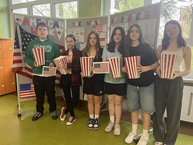 TYDZIEŃ AMERYKAŃSKI