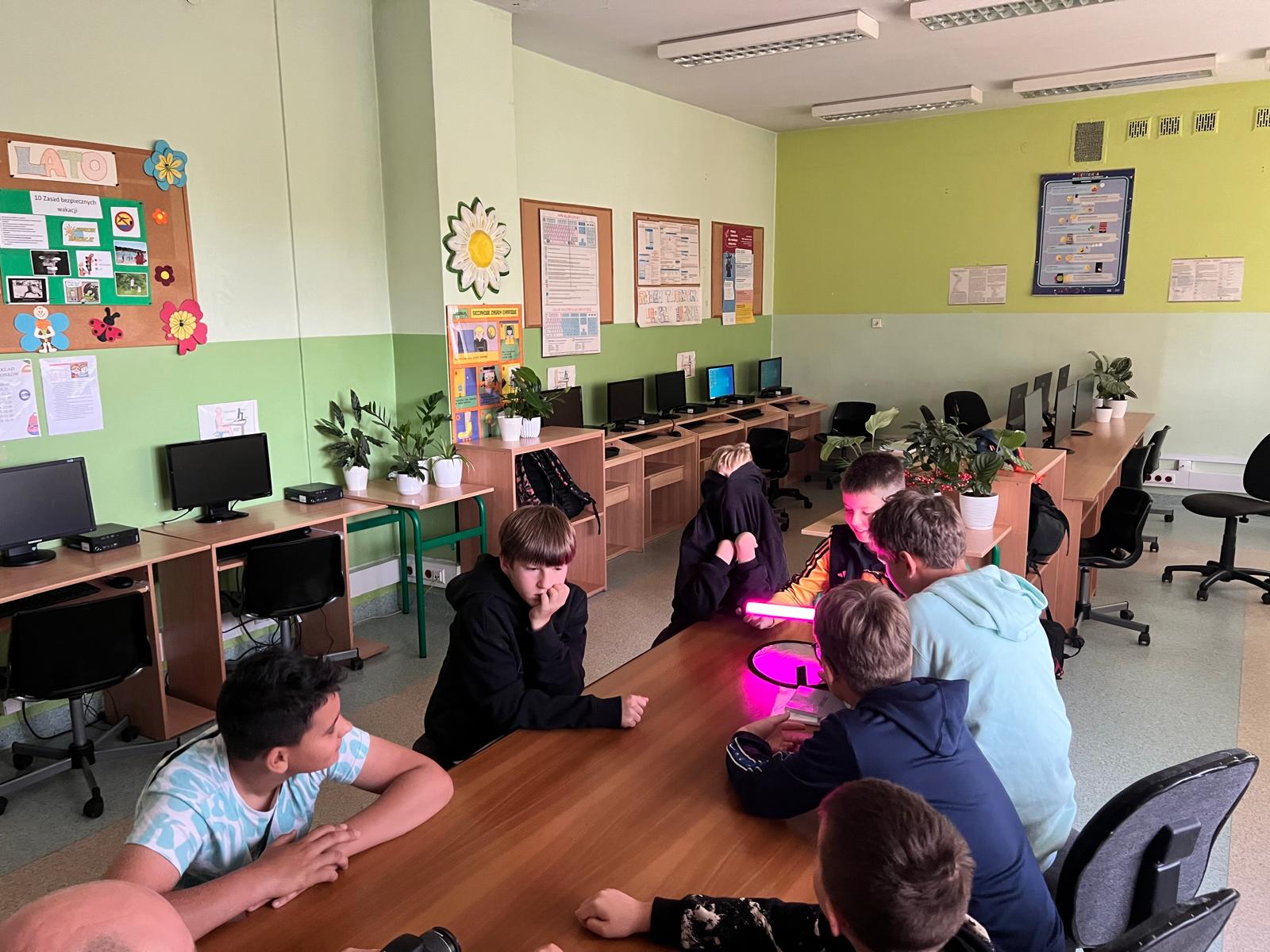 KLASA 5C ODKRYWA TAJEMNICE FOTOGRAFII