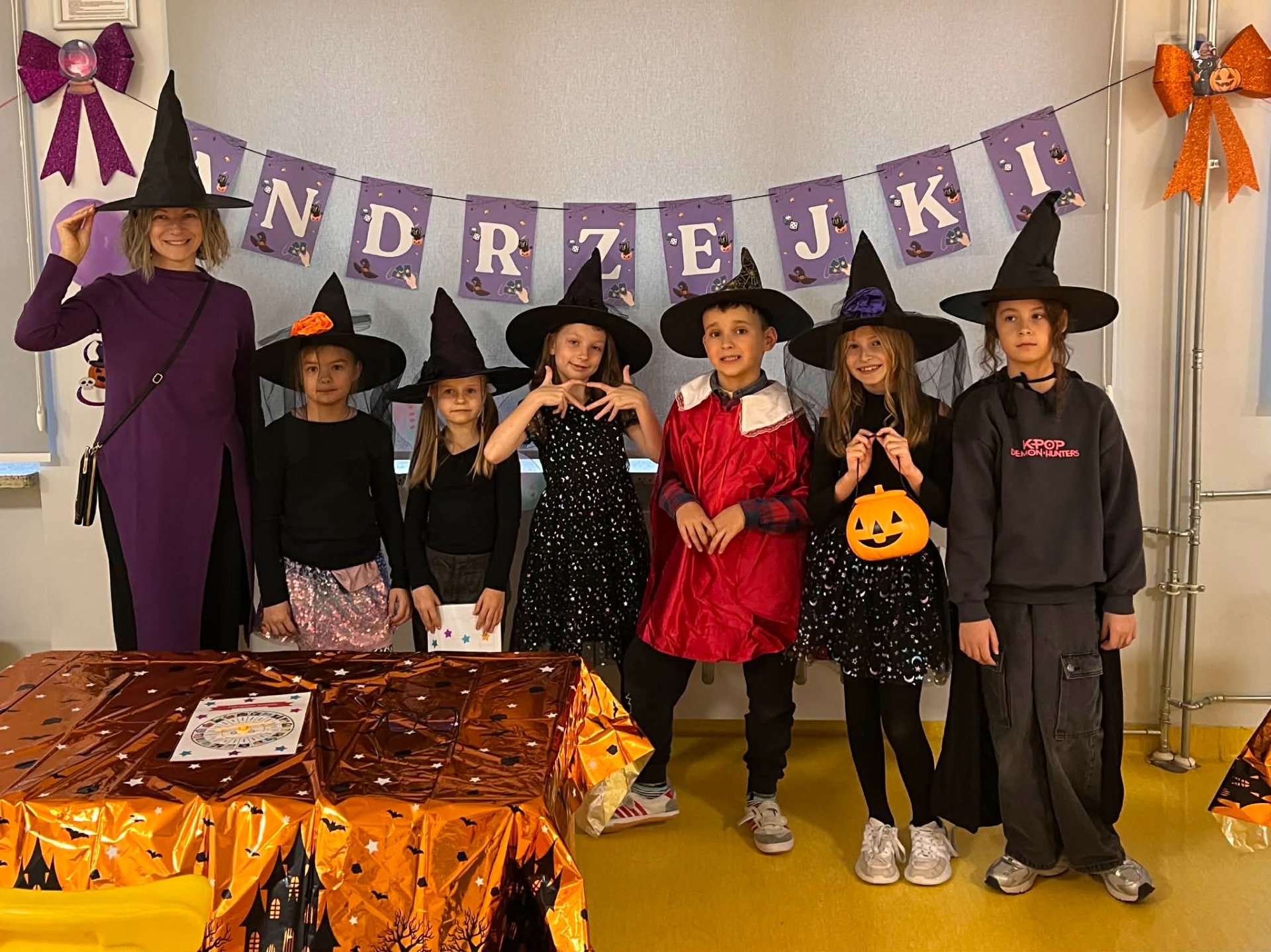 Andrzejki 2025 świetlica szkolna (10)