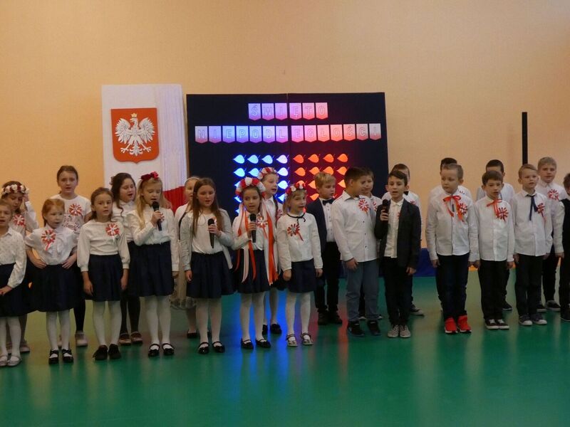 listopad 2022 - Akademia z okazji Święta Niepodległości