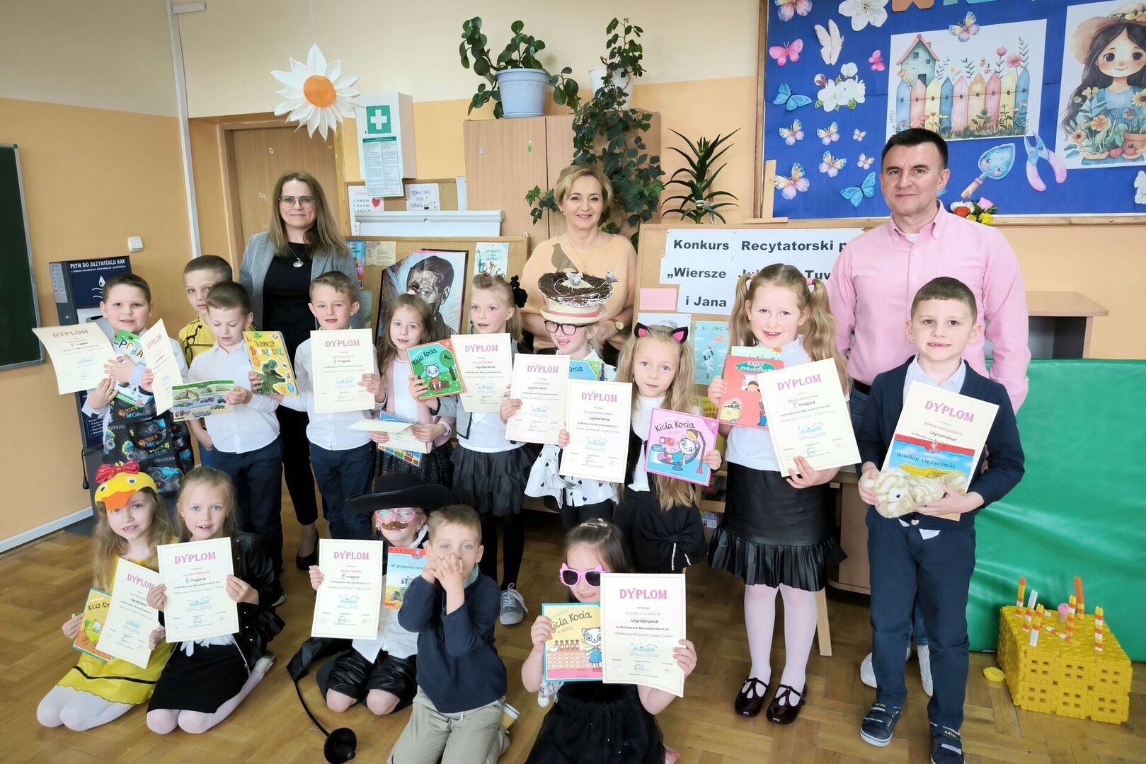 Konkurs Recytatorski pt. „Wiersze Juliana Tuwima i Jana Brzechwy”