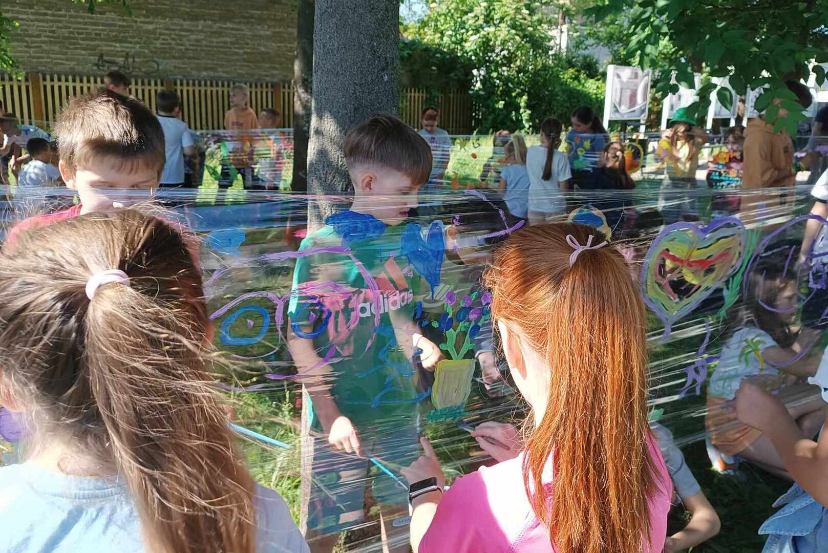 Lekcja w terenie, czyli malujemy pod chmurką