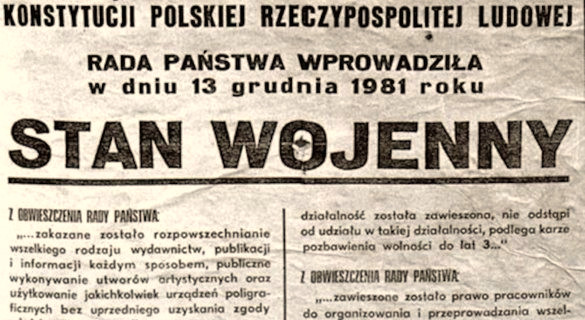 Wycinek z gazety o ogłoszeniu STANU WOJENNEGO w Polsce