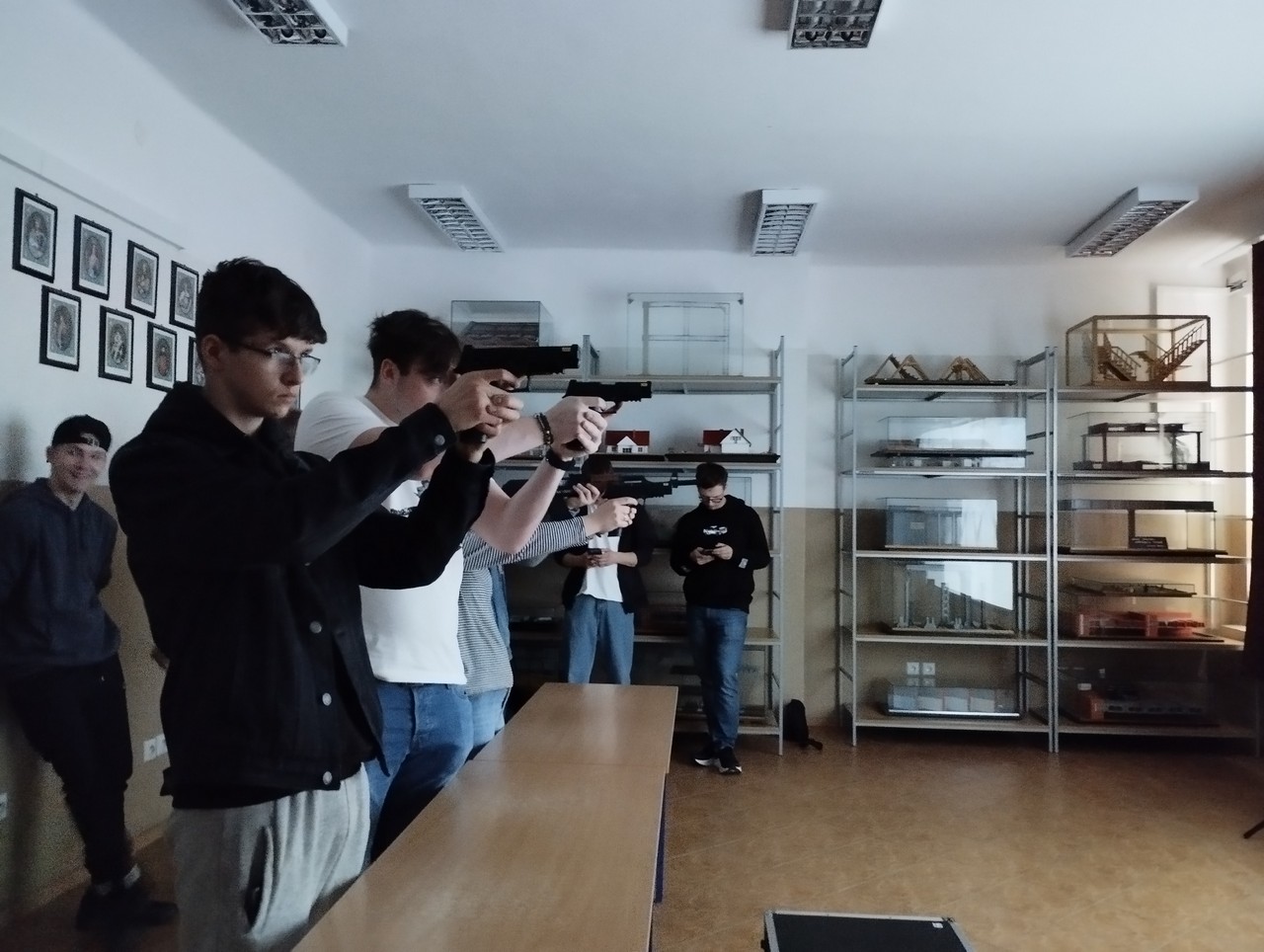 Tutaj powinien być opis
