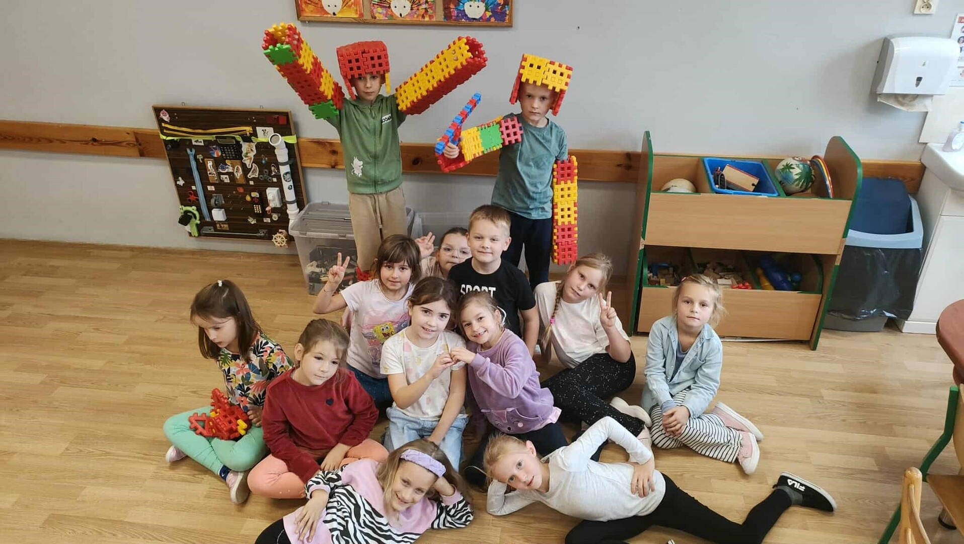 fc716ee1c26c4c209f19e4be1cf62c49.jpg [2048x1155]