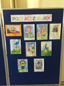 Dzień postaci z bajek w szkole podstawowej - gazetka