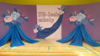 Święto 175-lecia Szkoły. Uroczysta Akademia - dekoracja 