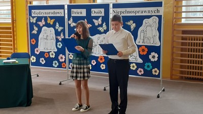 Międzynarodowy Dzień Osób z Niepełnosprawnościami - akademia szkolna