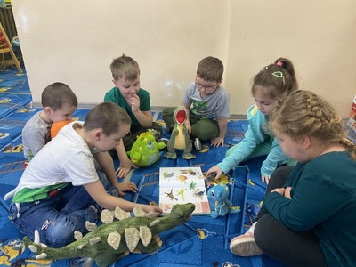 Dzień Dinozaura upłynął wszystkim na wspaniałej zabawie