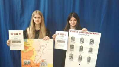 POWIATOWY KONKURS HISTORYCZNY „JAGIELLONOWIE” - uczennice szkoły
