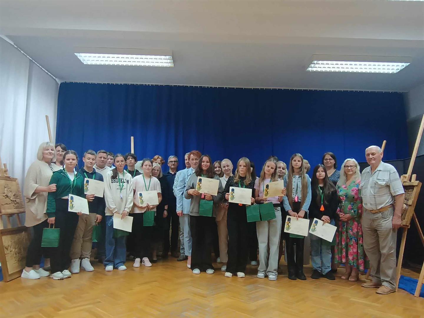 KONKURS WIEDZY O GMINIE GOŚCIERADÓW - zdjęcie uczestników